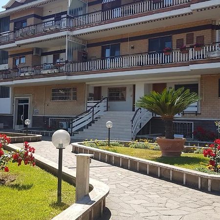 Mostacciano Roma Ifo Kültér fotó